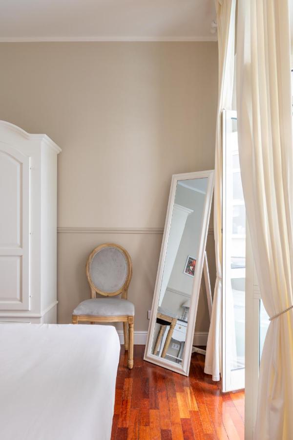Charming Apartment With Patio A Few Steps From Colosseum Eksteriør billede