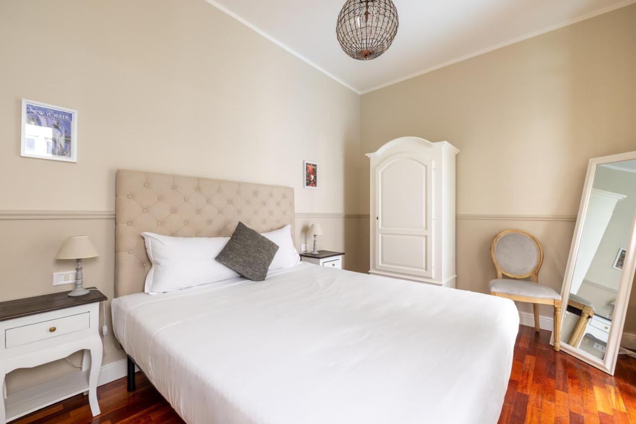 Charming Apartment With Patio A Few Steps From Colosseum Eksteriør billede